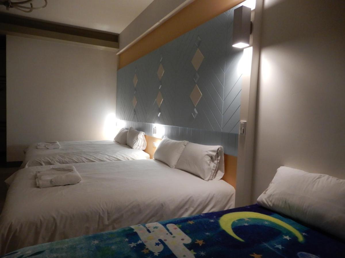 Happy Wing Guesthouse Kota Hualien Bagian luar foto