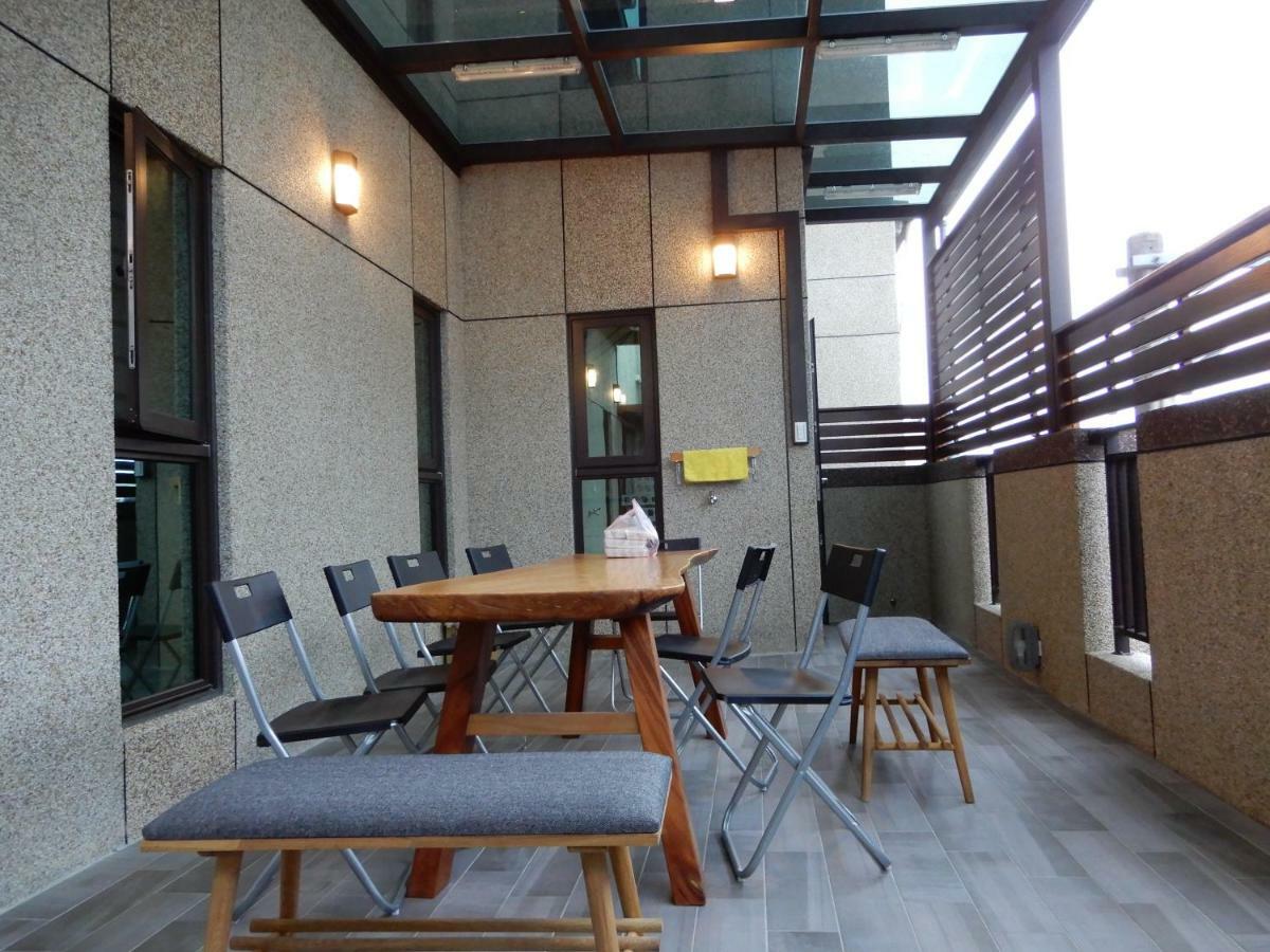 Happy Wing Guesthouse Kota Hualien Bagian luar foto